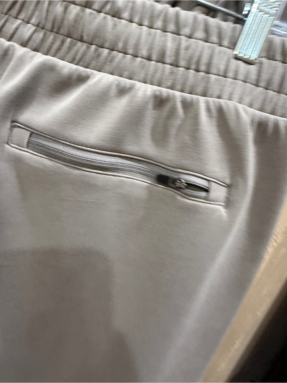 Men's Taupe Hooded Sweatshirt and Jogger Set - Picture 9 of 11